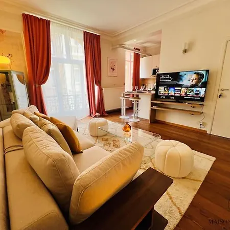 L'haussmanien Romantique - Hec, Jardin Botanique * Liège