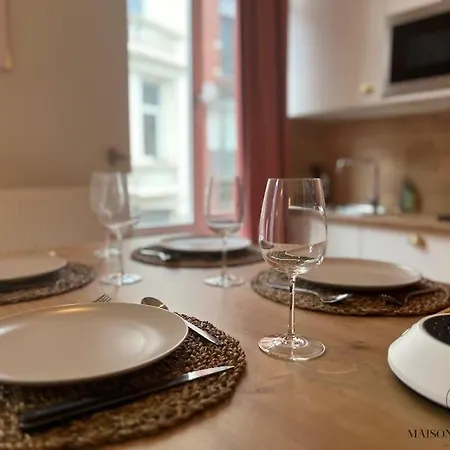 アパート L'haussmanien Romantique - Hec, Jardin Botanique リエージュ