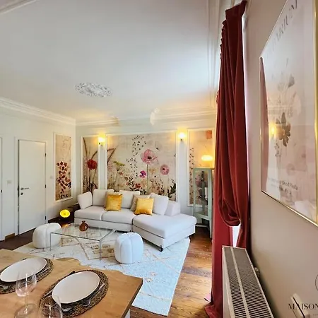 L'haussmanien Romantique - Hec, Jardin Botanique アパート *