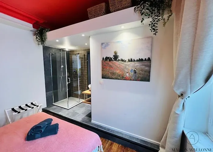 Апартаменты L'haussmanien Romantique - Hec, Jardin Botanique