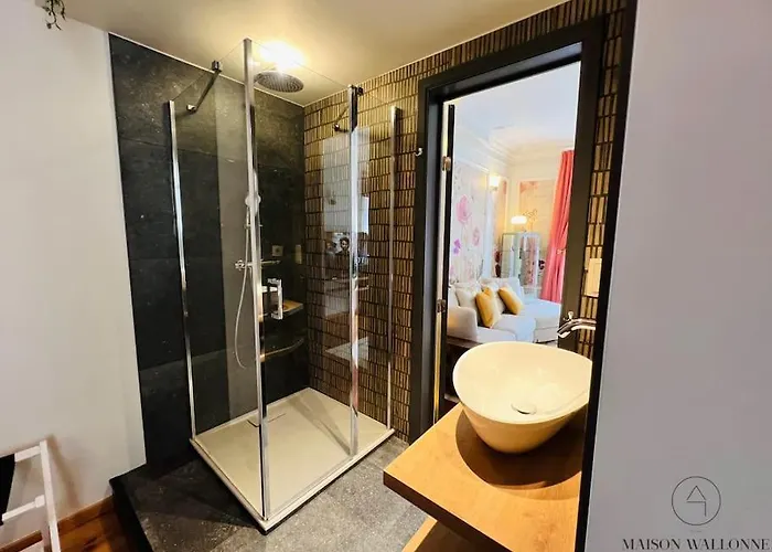 L'haussmanien Romantique - Hec, Jardin Botanique Апартаменты